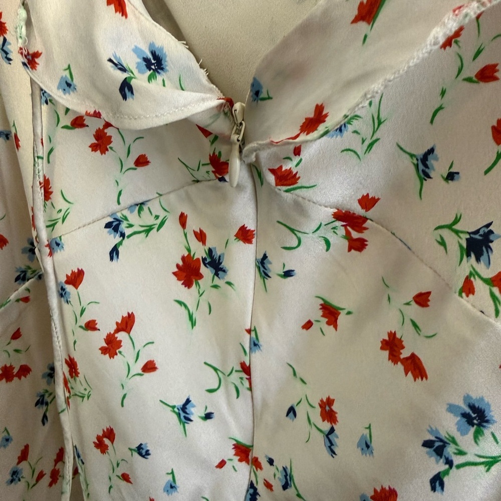 Bardot Olea Sleeveless Floral White Dress (size L) - Picture 5 of 9